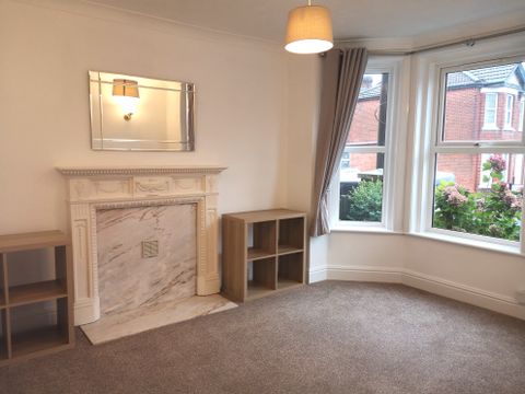Sandhurst Road, Southampton SO15