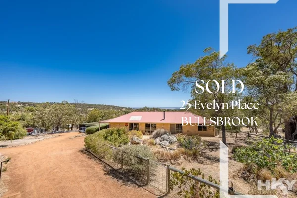 25 Evelyn Place, Bullsbrook WA 6084