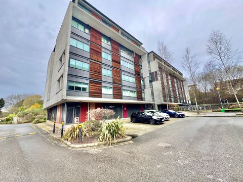 56, Broadway, Salford M50