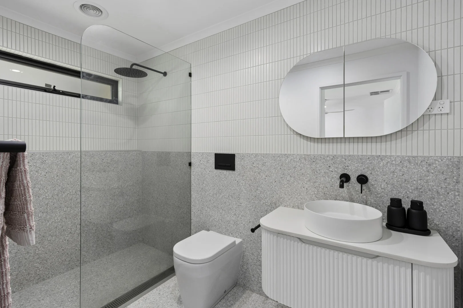Additional image 12 of 27 Cowdery Place, Monash ACT 2904