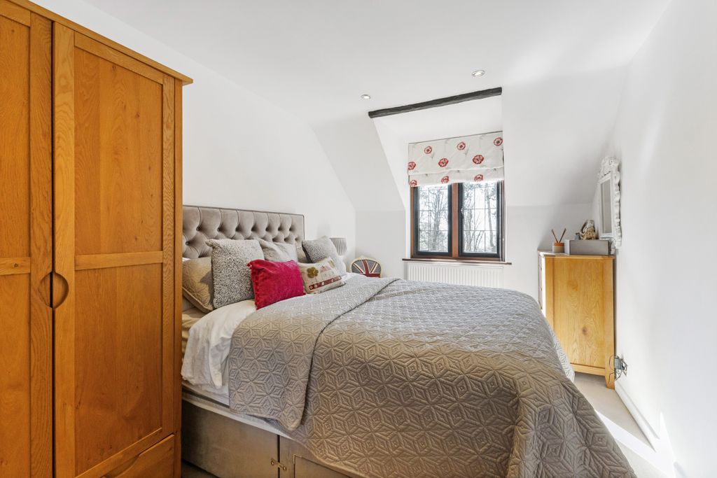Additional image 15 of 5 bed detached house for saleBlind Lane, Bourne End SL8