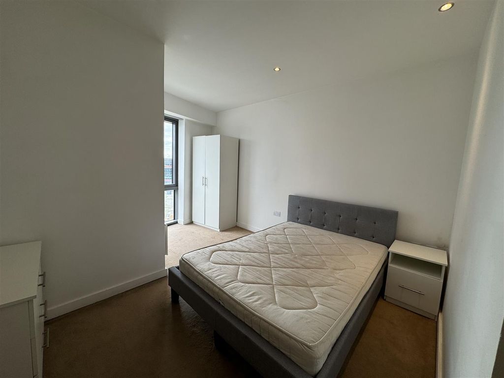 Additional image 3 of 2 bed flat for saleAlexandra Tower, Princes Parade, Liverpool L3