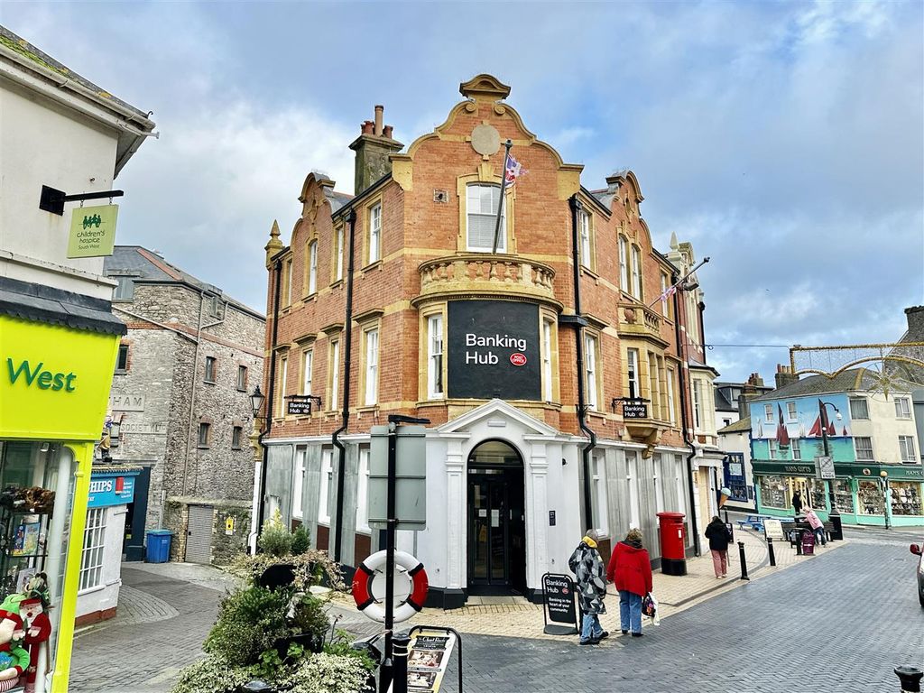 Additional image 10 of 2 bed flat for saleFore Street, Brixham TQ5