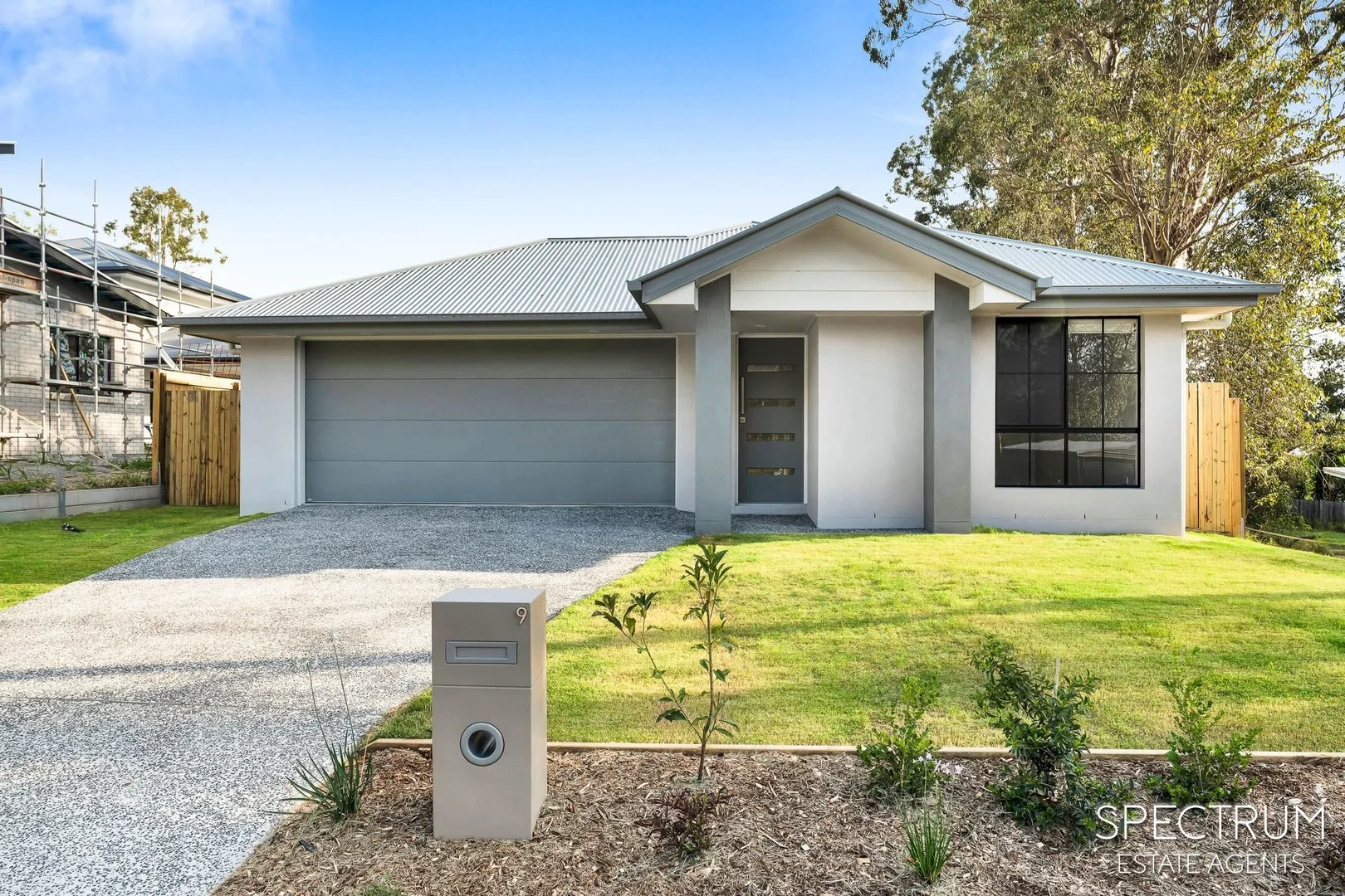 9 Meadowview Place, Moggill QLD 4070