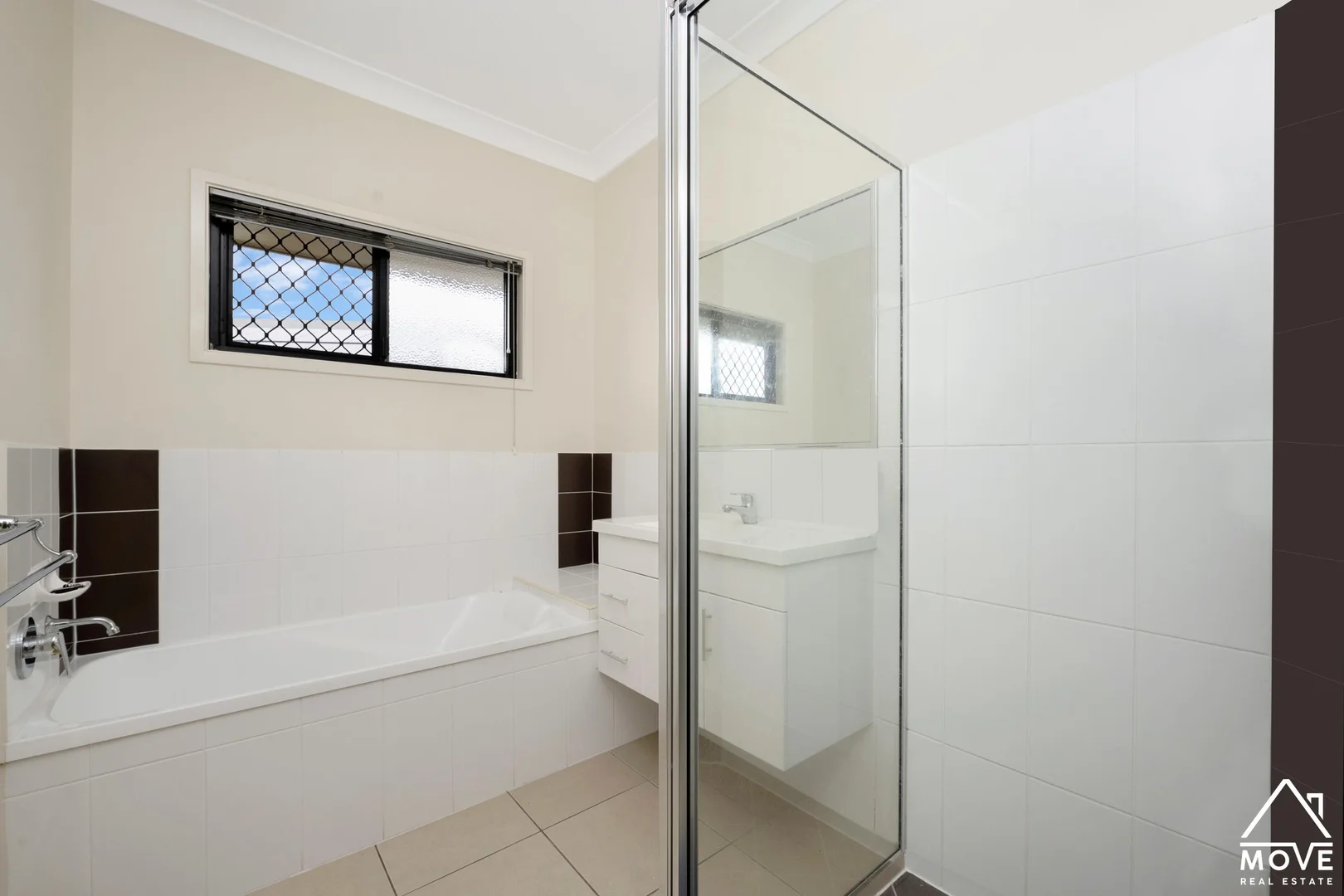 30 Benedore Street, Rasmussen QLD 4815 photo 5