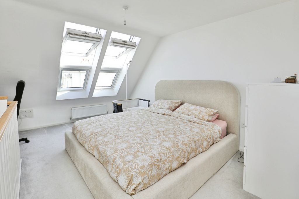 Additional image 13 of 3 bed semi-detached house for saleGrange Lane, Liverpool L25