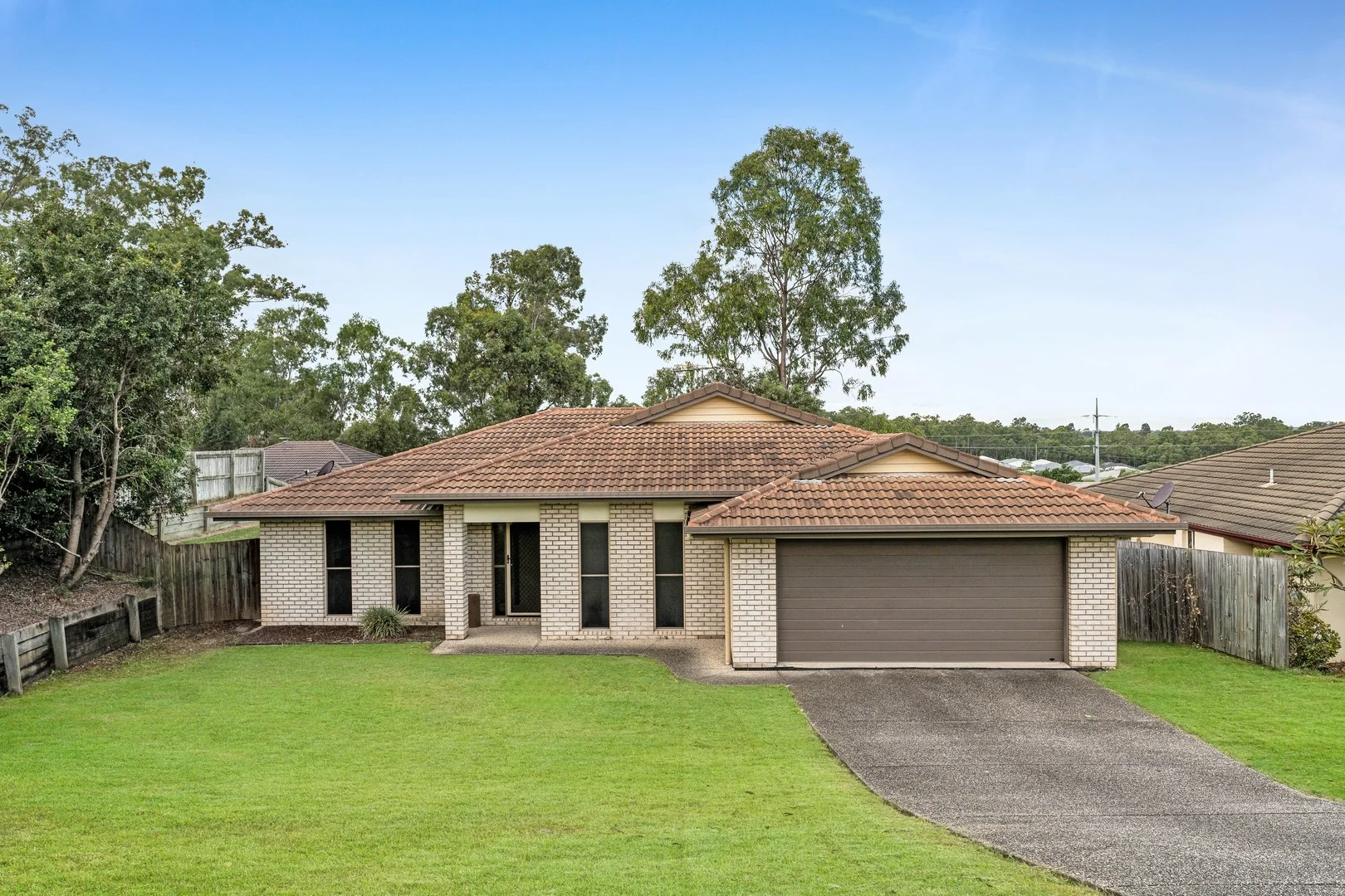 5 Lilley Terrace, Chuwar QLD 4306
