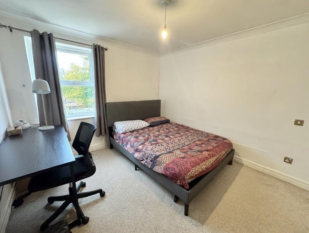 Additional image 7 of 3 bed flat for saleSandringham Court, Cavendish Mews, Wilmslow SK9