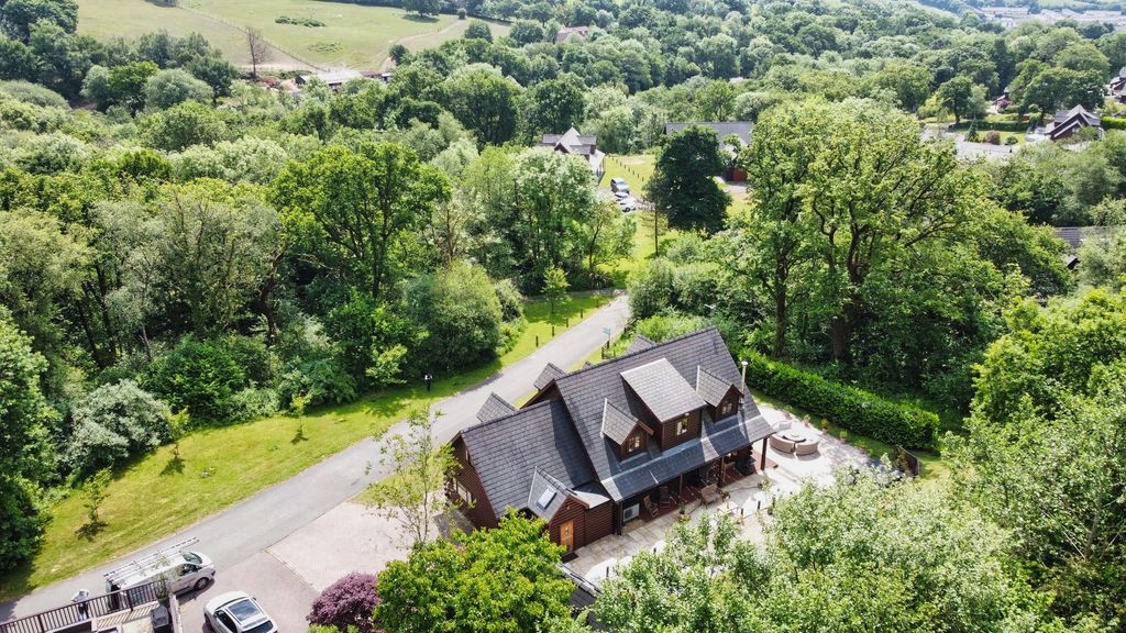 Additional image 24 of 4 bed detached house for saleThistledome, 25 Oakmead Road, Llanharan, Pontyclun CF72