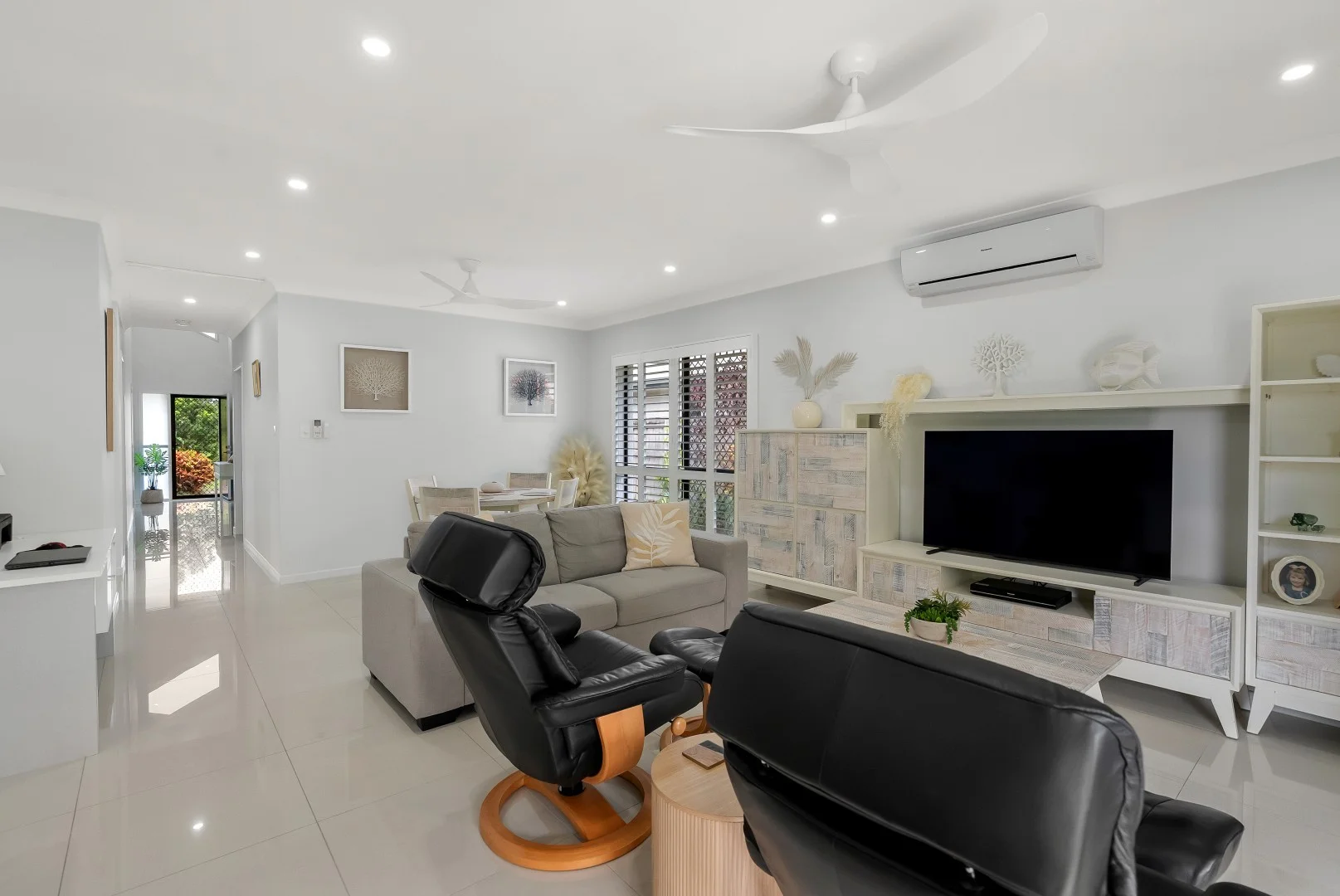 51 Hillary Drive, Smithfield QLD 4878 photo 5