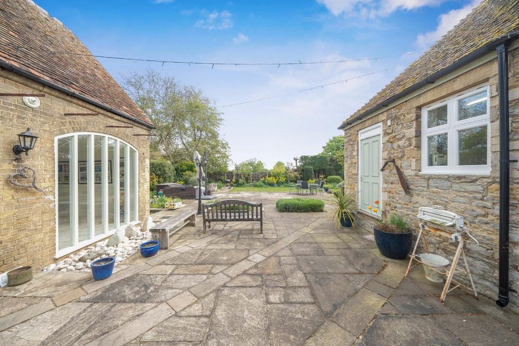 Additional image 45 of 5 bed detached house for saleBlunham Road, Moggerhanger MK44