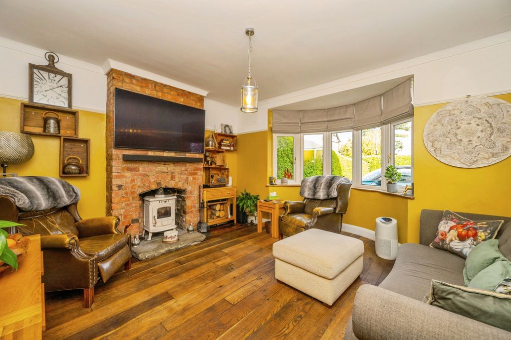 Additional image 3 of 7 bed semi-detached house for saleStation Road, Derby DE3