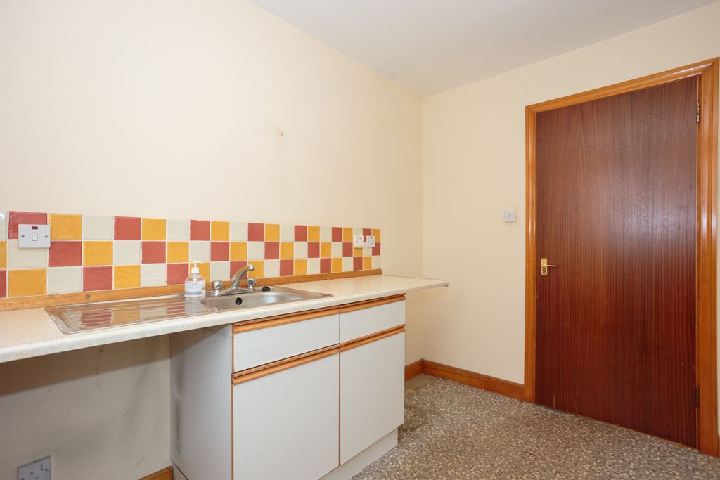 Additional image 9 of 2 bed flat for saleIngleston Place, Dumfries DG1