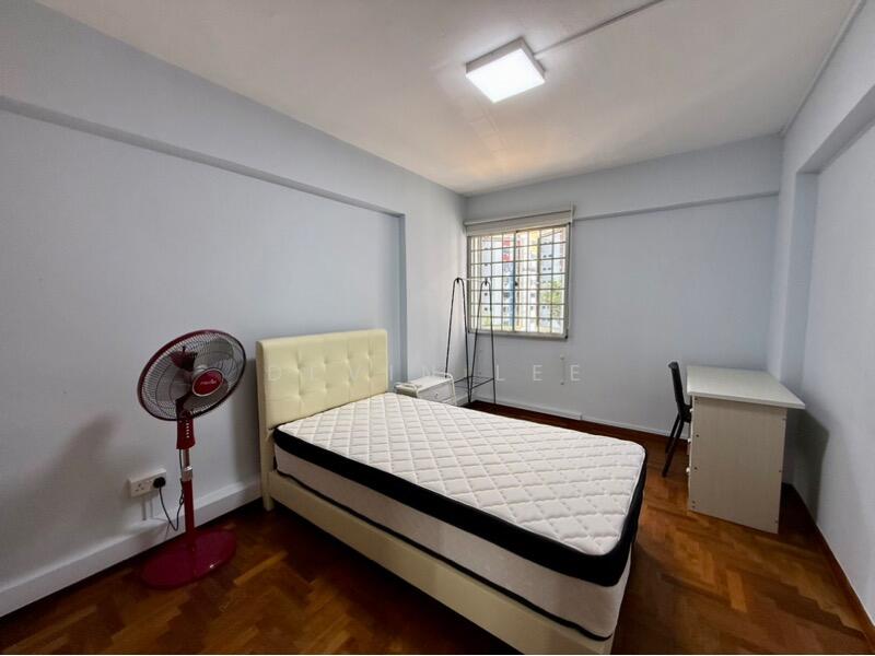 652 Yishun Avenue 4