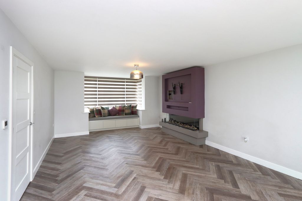 Additional image 4 of 4 bed detached house for saleHeather Close, Rotherham S60