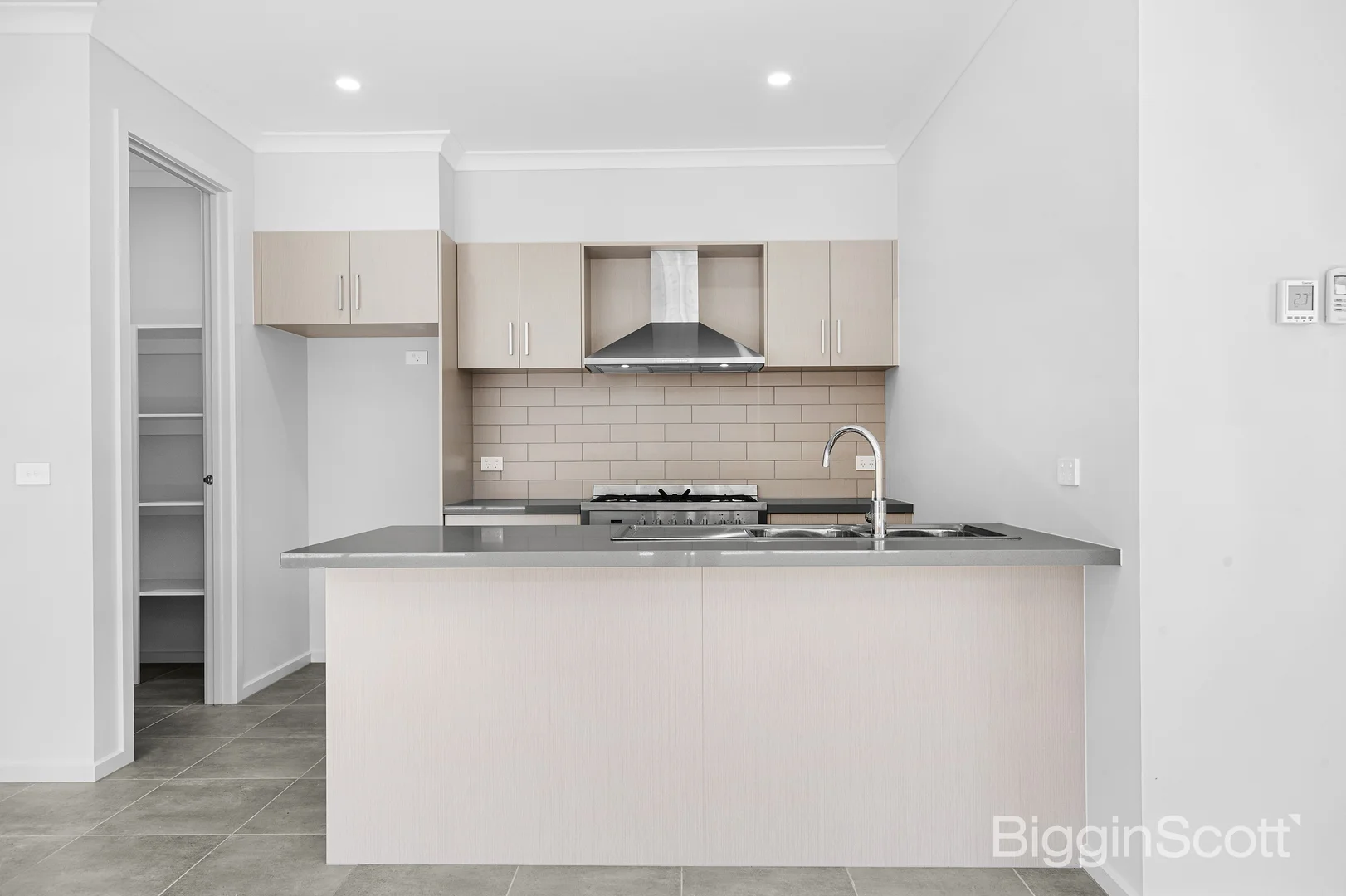 Additional image 9 of 6 Loch Street, Thornhill Park VIC 3335