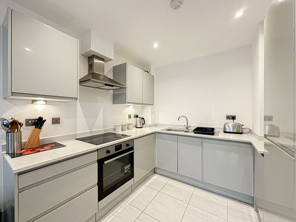 Additional image 3 of 1 bed flat for saleGospel Heights, Radnor Avenue, Heswall CH60