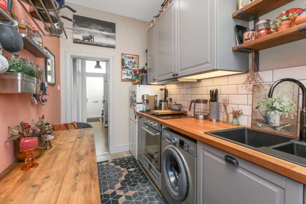 Additional image 8 of 1 bed flat for sale96 Eldindean Road, Bonnyrigg EH19