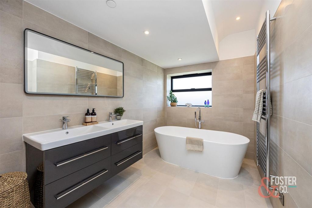 Additional image 10 of 5 bed detached house for saleWithdean Road, Brighton BN1