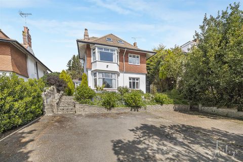Gower Road, Sketty, Swansea SA2