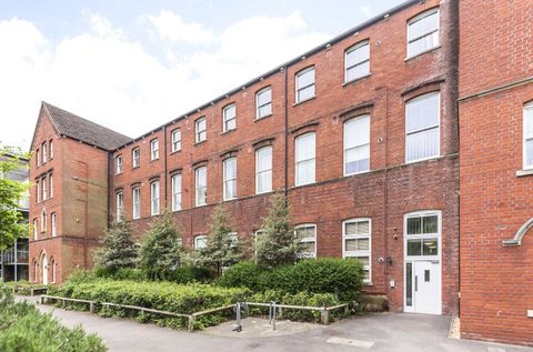 James Weld Close, Southampton SO15