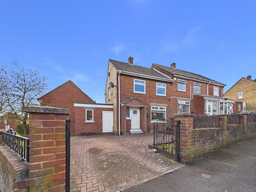 2 bed semi-detached house for saleLangdale Crescent, Blaydon-On-Tyne NE21