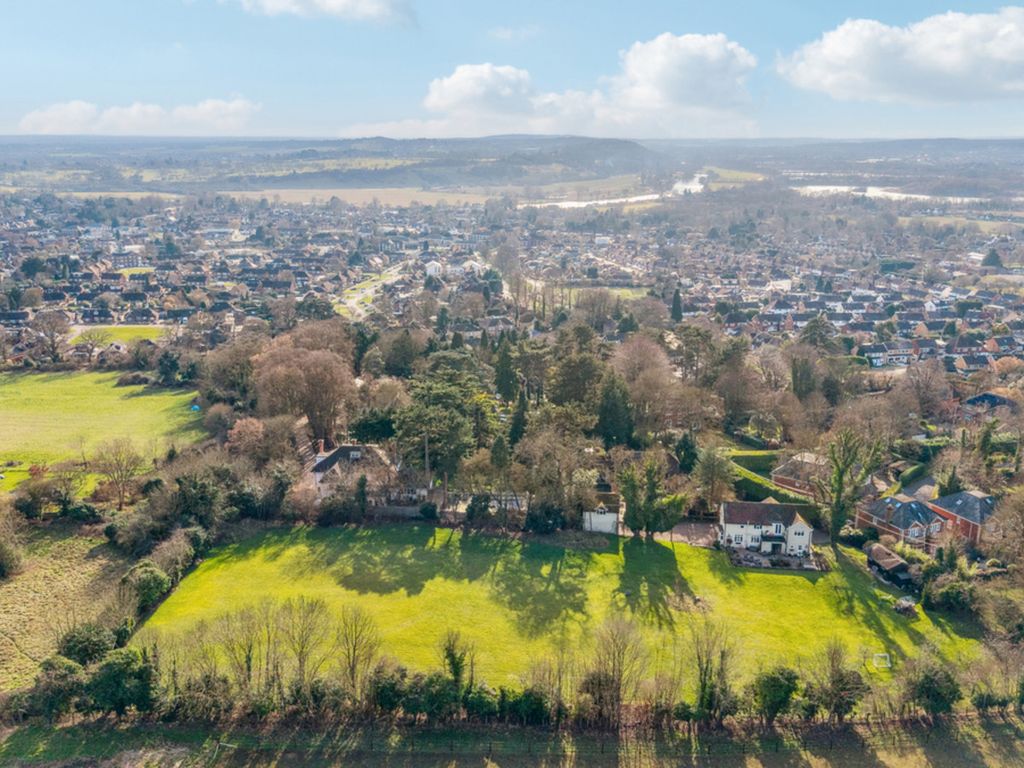 Additional image 2 of 5 bed detached house for saleNorthern Heights, Bourne End SL8