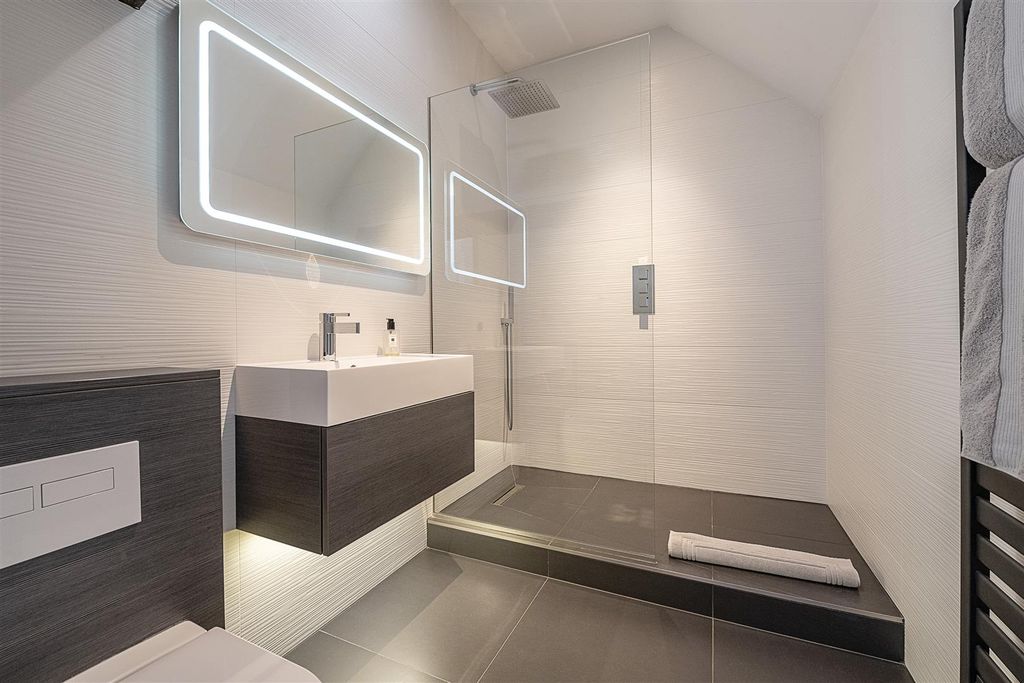 Additional image 8 of 6 bed detached house for saleHatching Green, Harpenden AL5