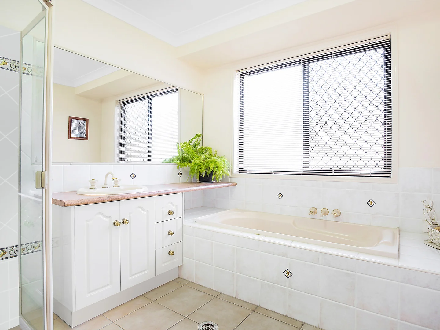 Additional image 8 of 33 Kalowendha Avenue, Pelican Waters QLD 4551