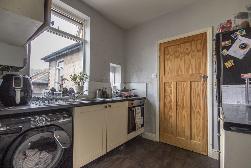 Additional image 7 of 3 bed flat for saleCastleside Road, Newcastle Upon Tyne, Tyne And Wear NE15