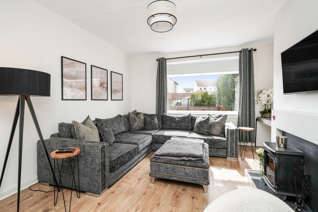 Additional image 2 of 2 bed flat for sale39 Newton Village, Dalkeith EH22