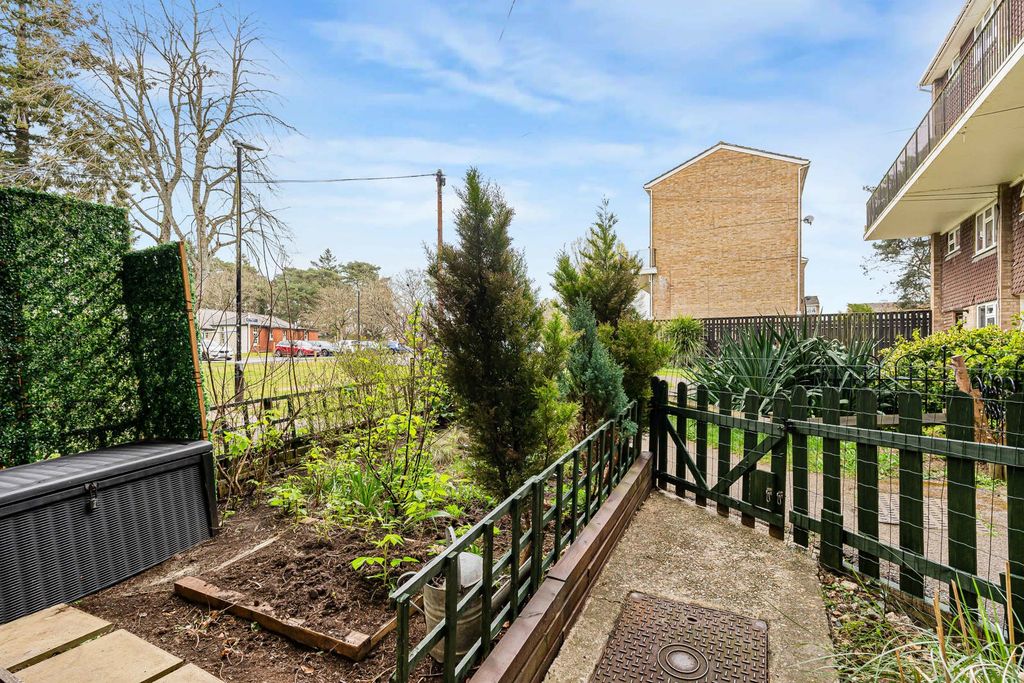 Additional image 10 of 2 bed maisonette for saleKildare Close, Bordon, Hampshire GU35