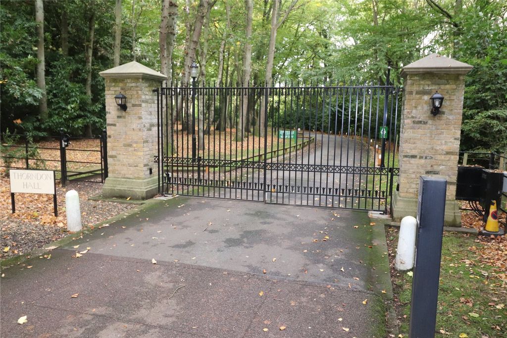 Additional image 18 of 3 bed flat for saleThorndon Hall, Thorndon Park, Ingrave, Brentwood CM13