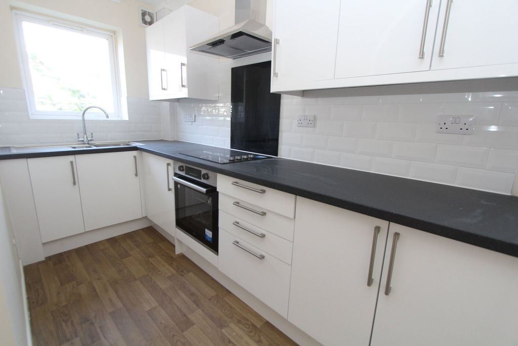Additional image 3 of 1 bed flat for sale96 Bisell Way, Brierley Hill DY5