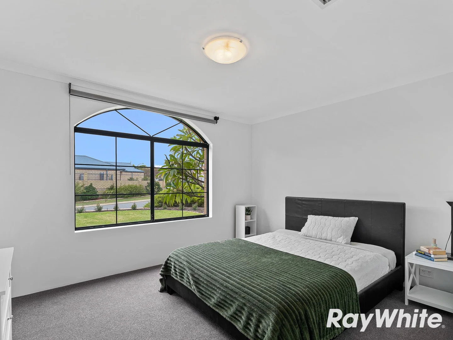 Additional image 8 of 48 Buttercup Parkway, Halls Head WA 6210