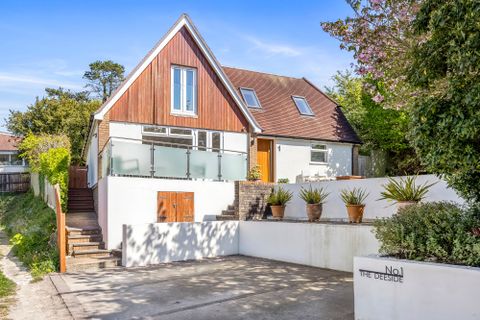 The Deeside, Brighton BN1