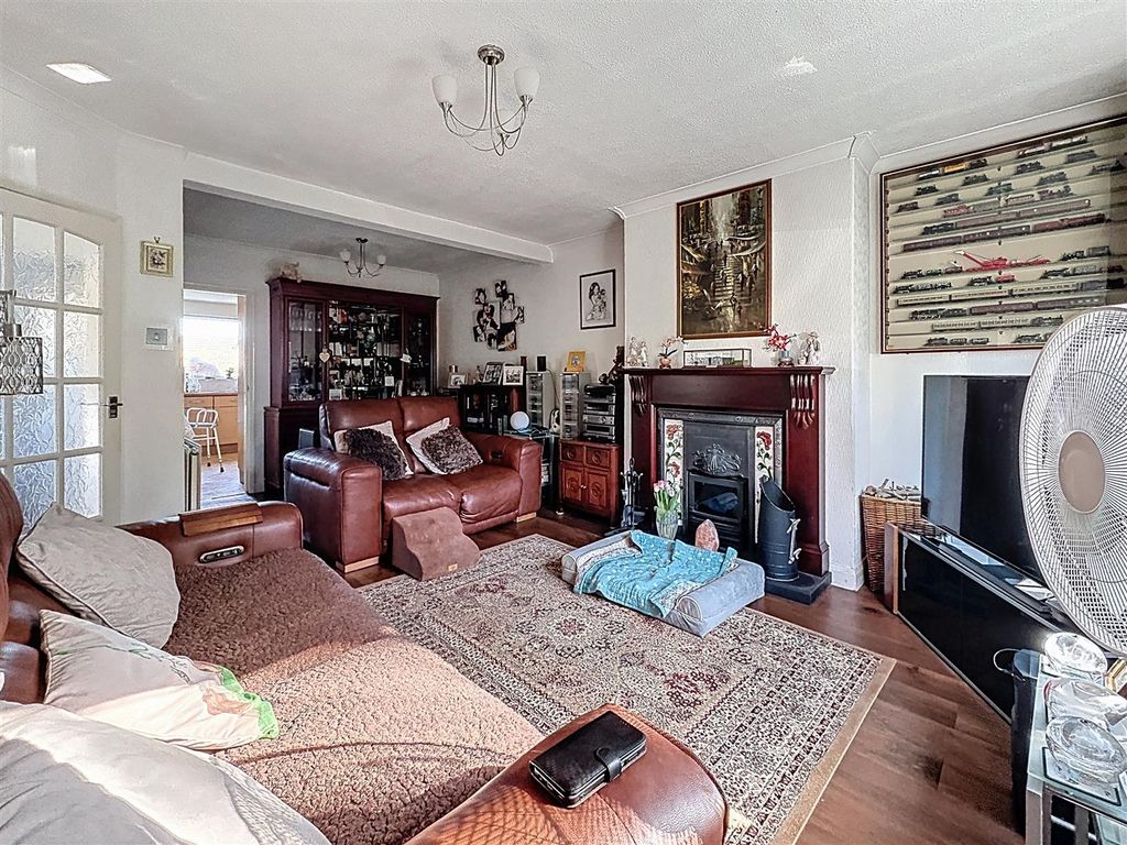 Additional image 4 of 3 bed semi-detached house for saleChurch Lane, Sigglesthorne, Hull HU11