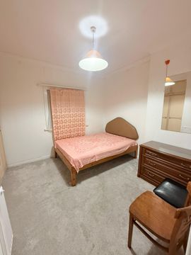 The Grove, Greenford UB6, Room to rent
