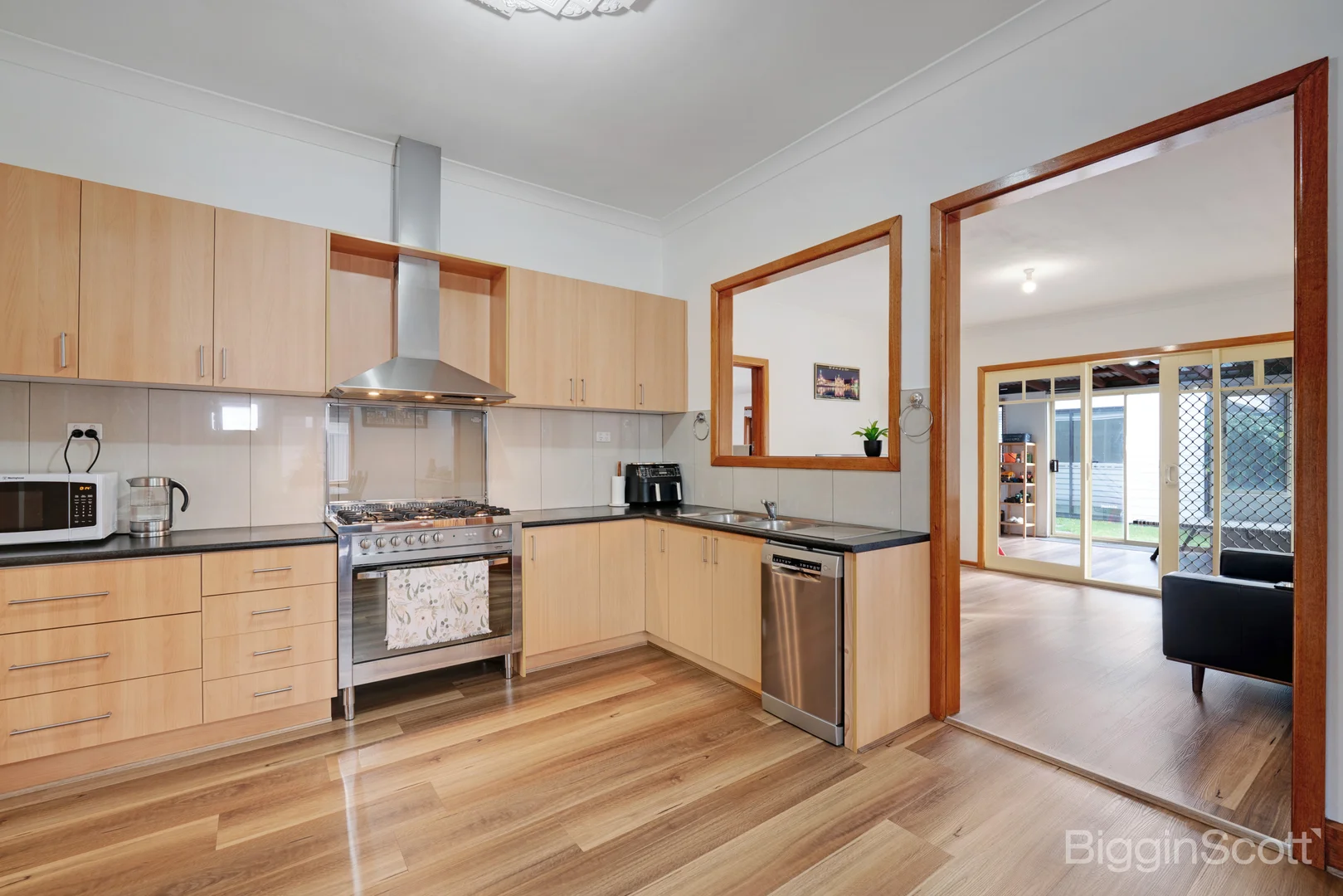 Additional image 3 of 1/70 Mitchell Street, Maidstone VIC 3012