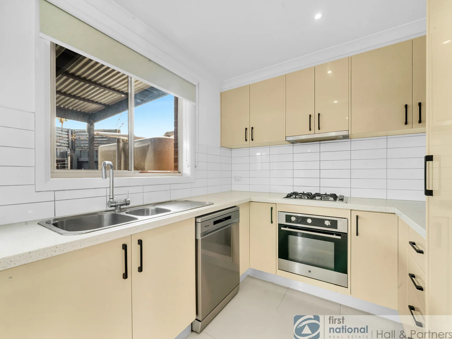 Additional image 5 of 2/7-11 Kanooka Grove, Doveton VIC 3177