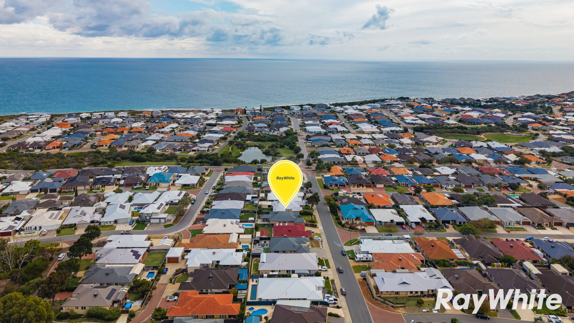 Additional image 16 of 48 Buttercup Parkway, Halls Head WA 6210