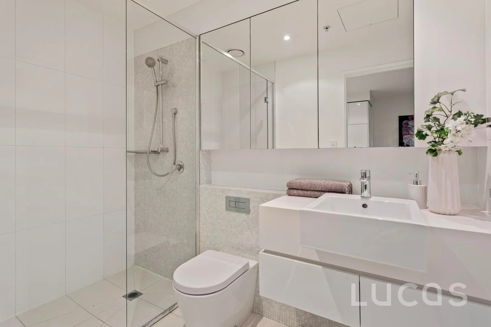 Additional image 10 of 1502/241 Harbour Esplanade, Docklands VIC 3008