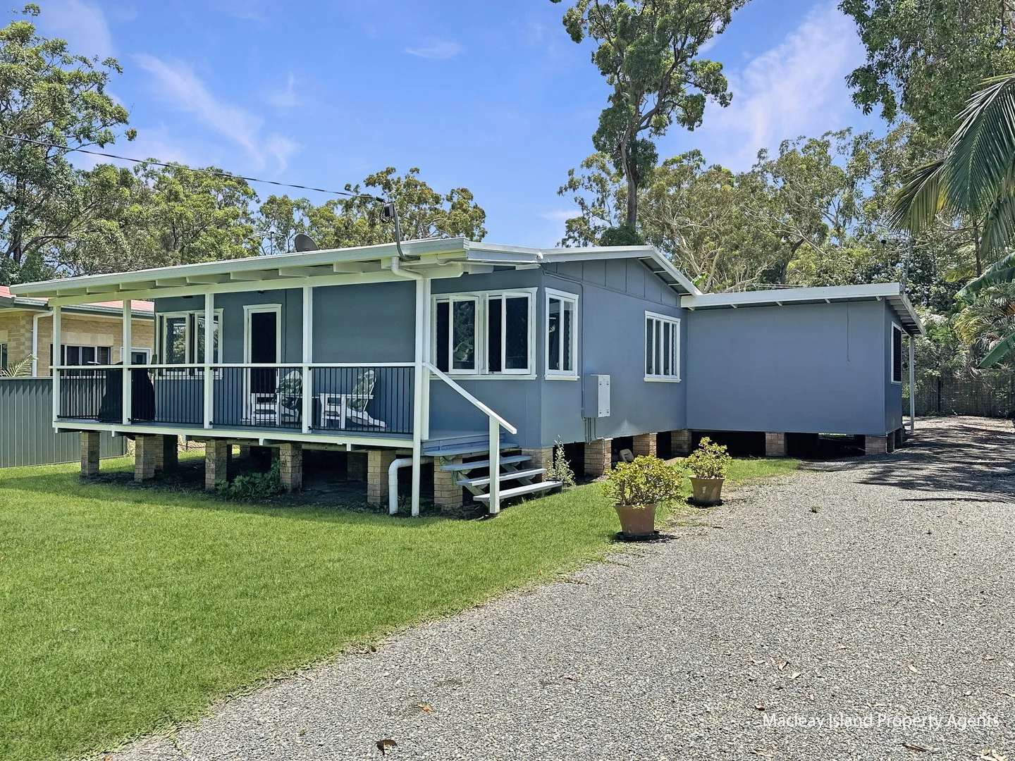 21 Panaroo Street, Macleay Island QLD 4184