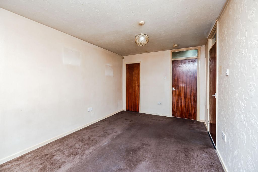 Additional image 6 of 1 bed flat for saleCrofton Way, Newcastle Upon Tyne NE15