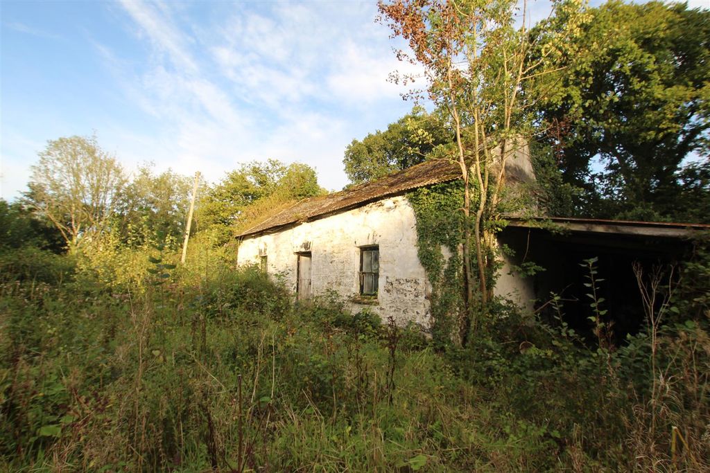 2 bed farm for saleLlangeler, Llandysul SA44