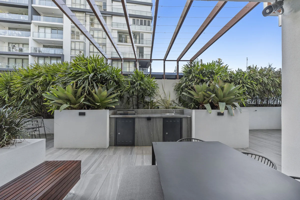 Additional image 20 of 1207/372 Marine Parade, Labrador QLD 4215