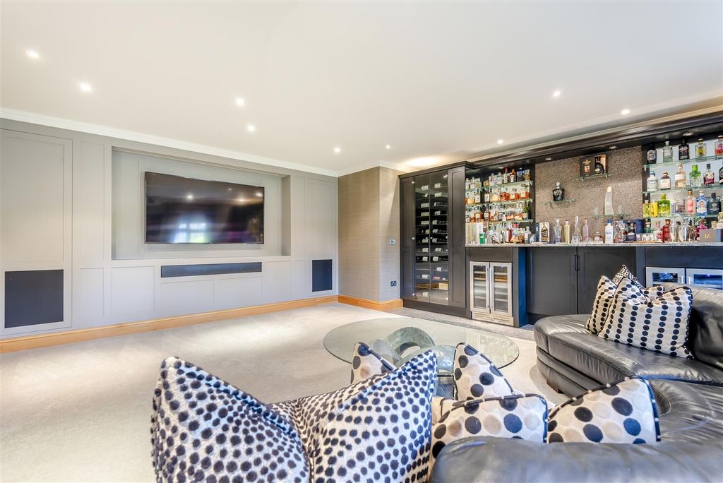 Additional image 10 of 6 bed detached house for saleLuttrell Road, Four Oaks Estate B74