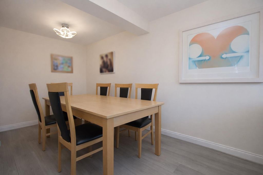 Additional image 12 of 6 bed detached house for saleTilehouse Close, Borehamwood WD6