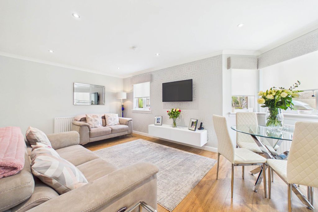Additional image 2 of 2 bed flat for saleSouth Park Grove, Hamilton ML3