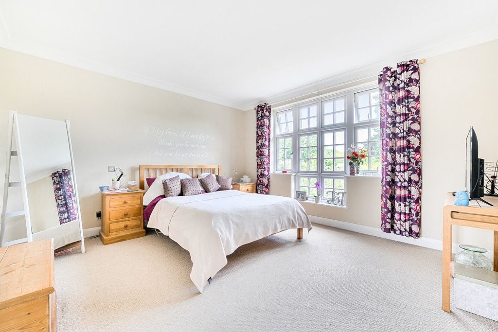 Additional image 12 of 5 bed detached house for saleHayes Lane, Hayes, Kent BR2